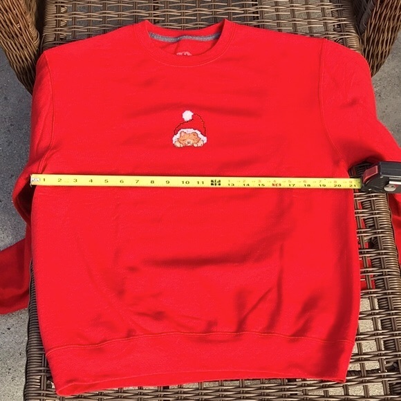 NWOT Fruit of the Loom Sweatshirt - Picture 6 of 9